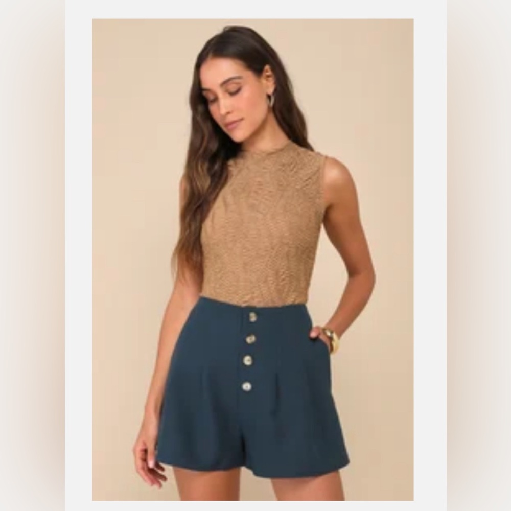 LULUS NAVY BLUE BUTTON-FRONT HIGH-RISE SHORTS💙NWT